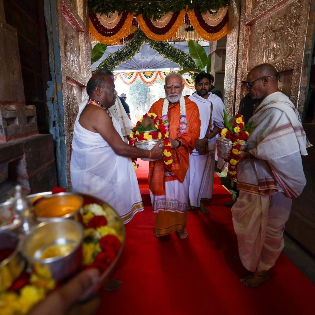 Pm Modi Srisailam Temple Visit Photos