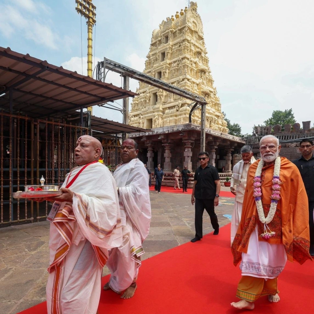 Pm Modi Srisailam Temple Visit Photos
