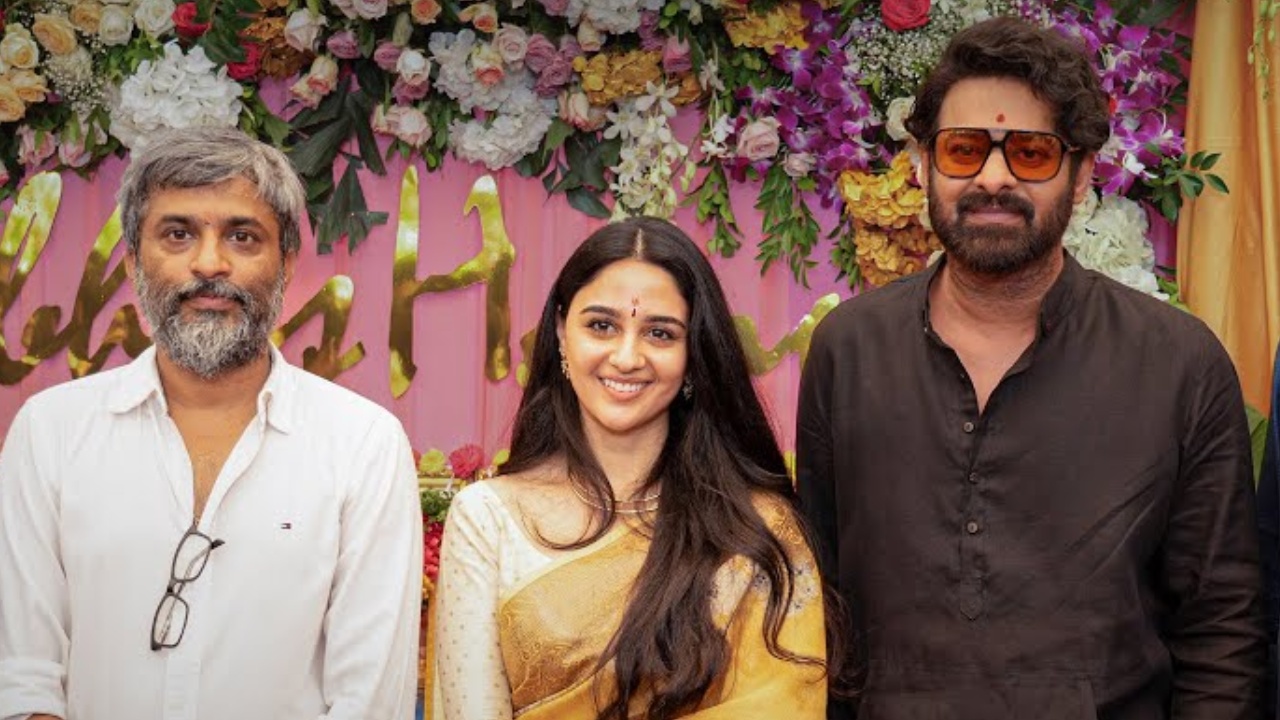 Fauzi : ప్రభాస్-హను మూవీ టైటిల్ ఇదే.. ఫస్ట్లుక్ అదుర్స్.. Fauzi : ప్రభాస్-హను మూవీ టైటిల్ ఇదే.. ఫస్ట్లుక్ అదుర్స్..
