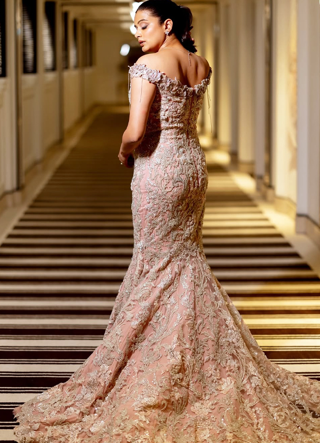 Priyamani dazzled in a designer dress at the Filmfare ceremony