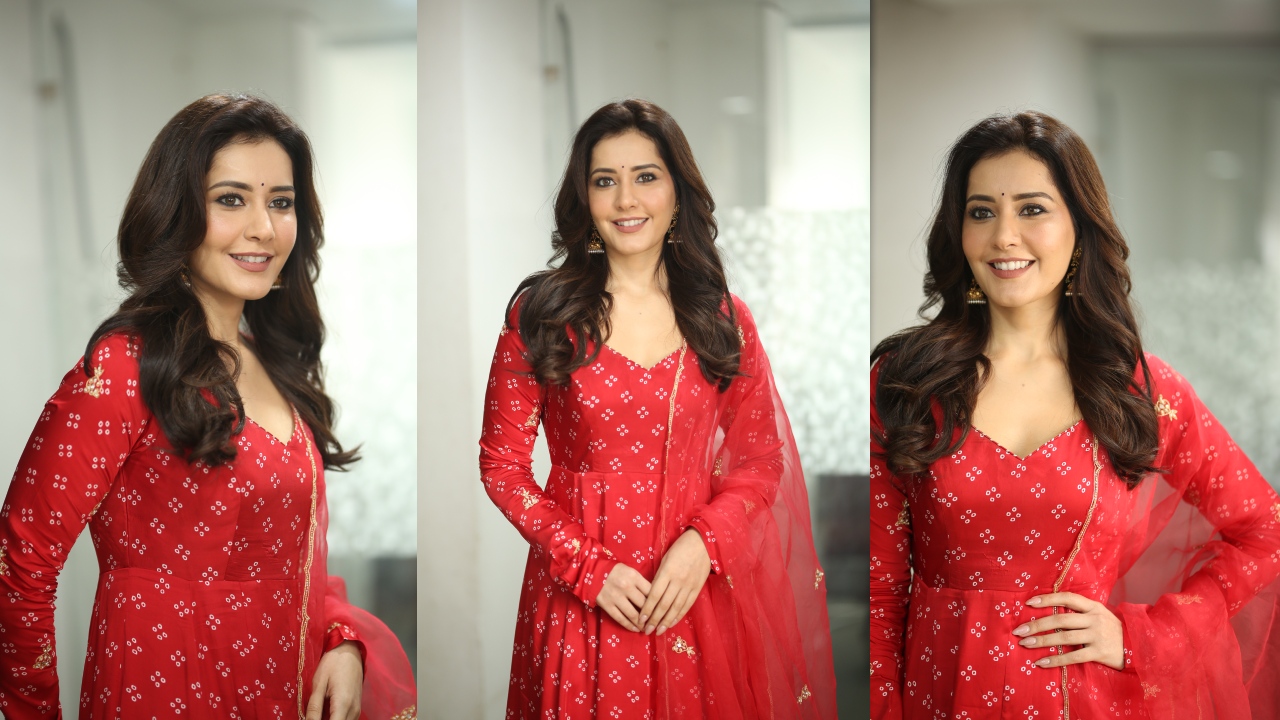 Raashii Khanna : పంజాబీ డ్రెస్ లో సింపుల్ లుక్స్ లో రాశీఖన్నా.. ఫొటోలు..