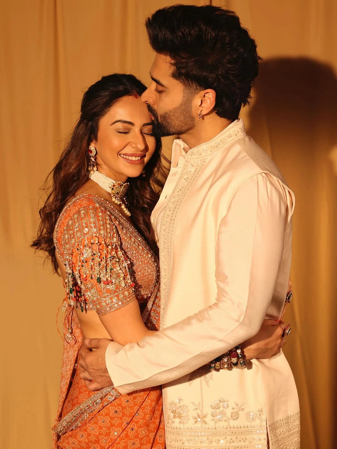 Rakul Preet Singh Celebrates Karwa Chauth with Jackky Bhagnani