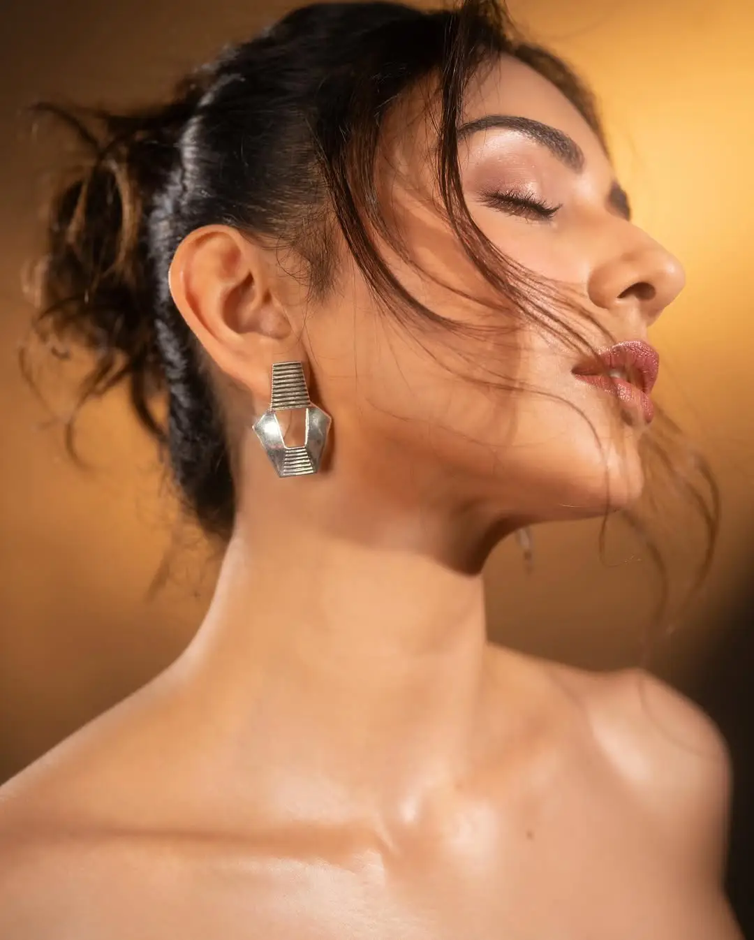 Rakul preet singh latest photoshoot goes viral on social media