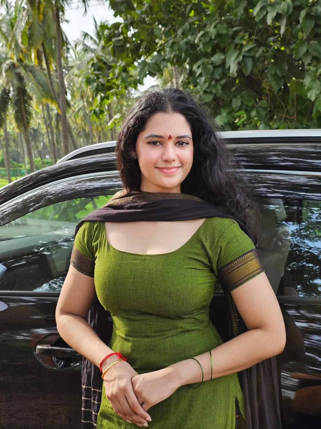 Social Media Fame Ramya Moksha Entry in Telugu Bigg Boss 9