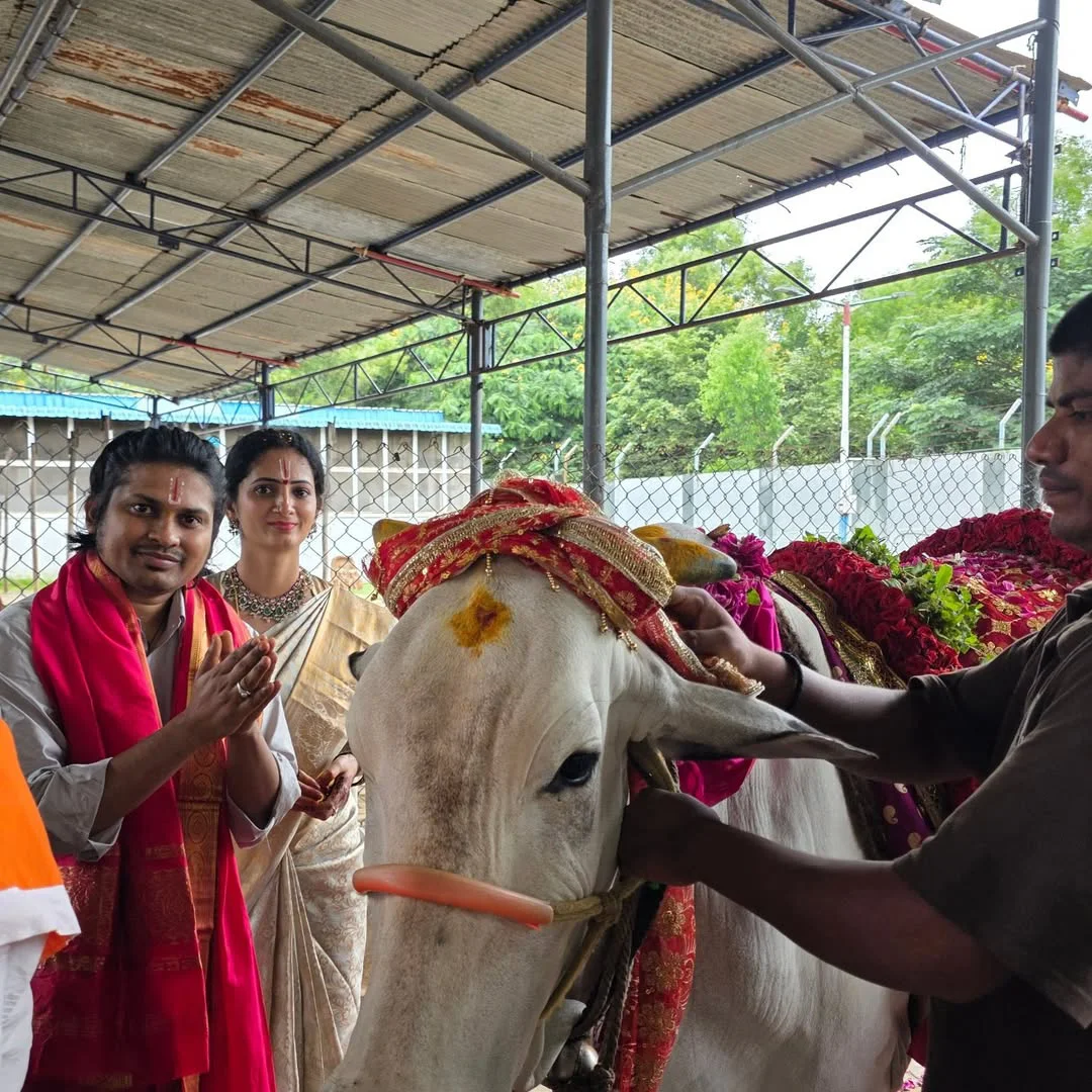 Jabardasth Rocking Rakesh Perform Cow Pooja