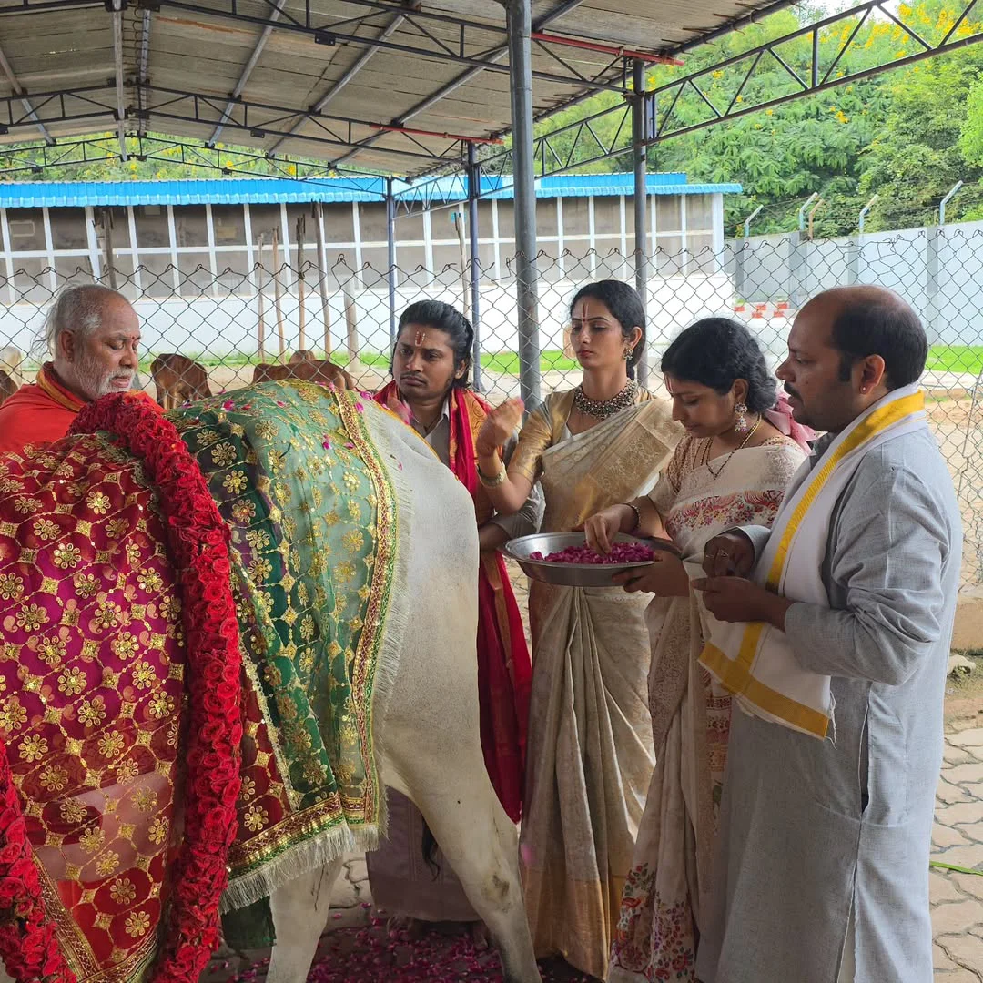 Jabardasth Rocking Rakesh Perform Cow Pooja