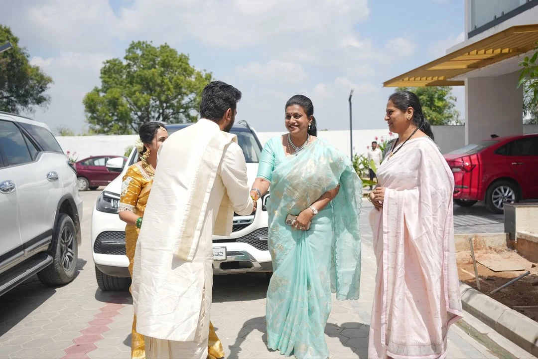 Roja Attends Anchor Lasya House Warming Ceremony