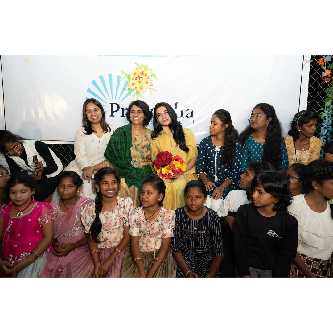 Samantha Diwali Celebrations with Pratyusha Support Foundation