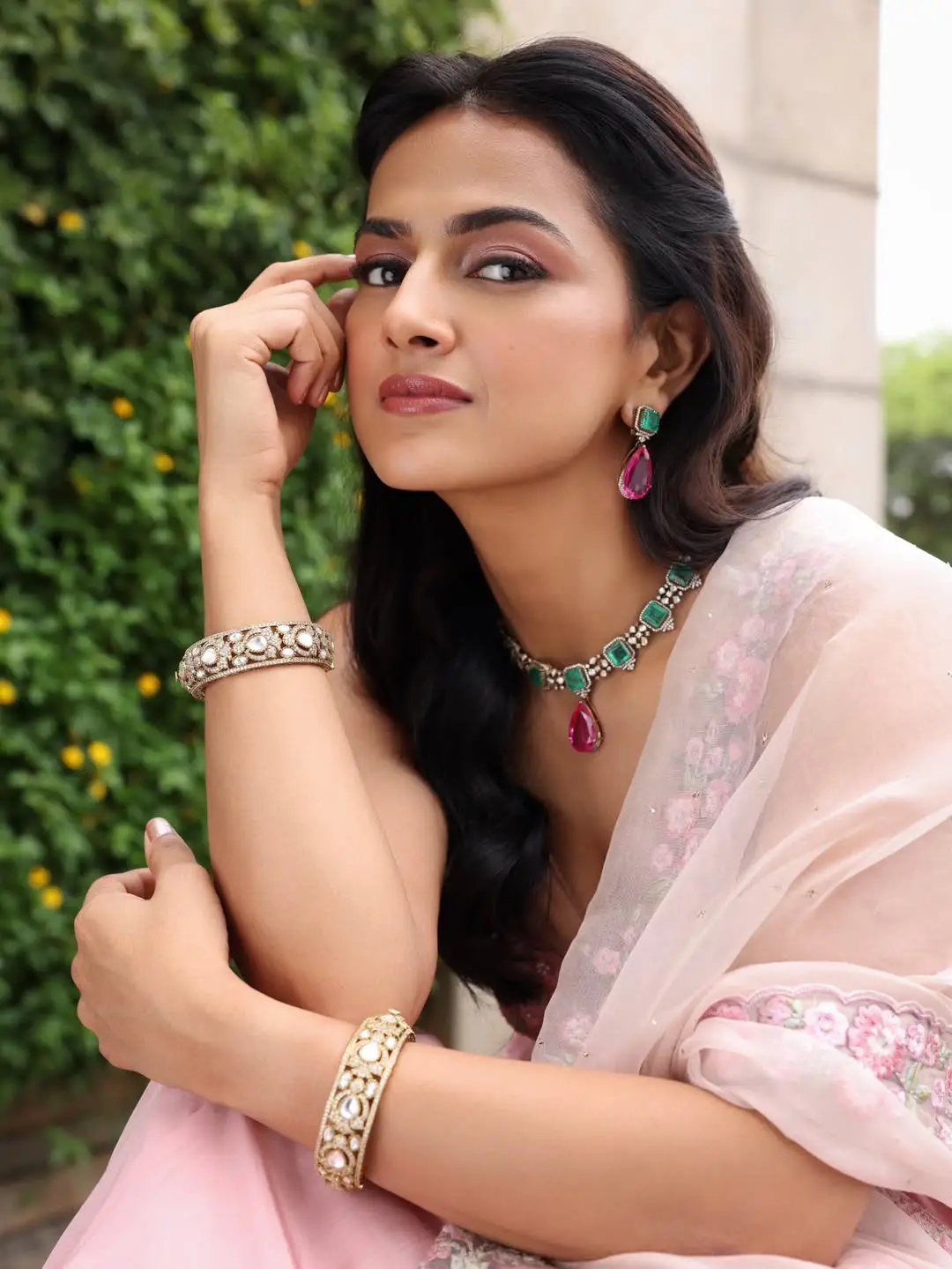 Shraddha Srinath is shaking up social media with a pink dress.