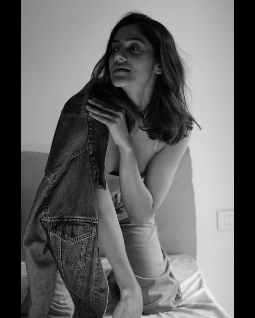 Simran Choudhary Super Poses