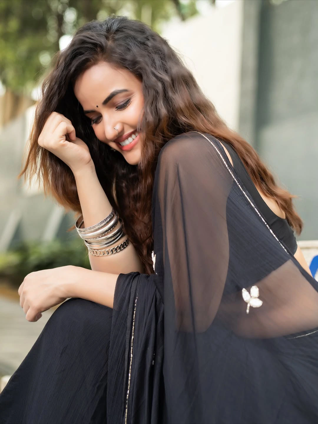 Siri Hanumanthu Stunning Looks in Black Saree