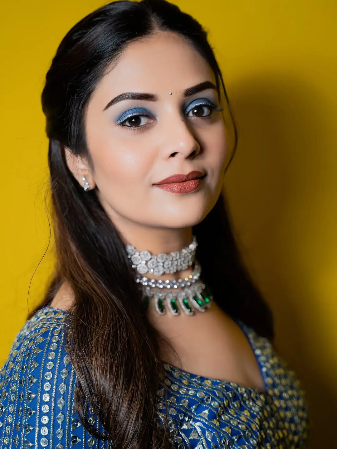 Sreemukhi latest photoshoot goes viral on social media