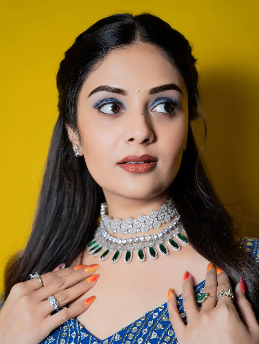 Sreemukhi latest photoshoot goes viral on social media
