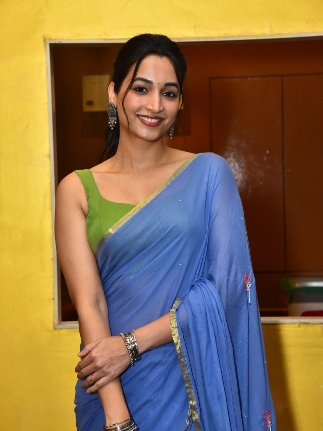 Srinidhi Shetty Stunning Looks in Telusu Kada Trailer Launch Event