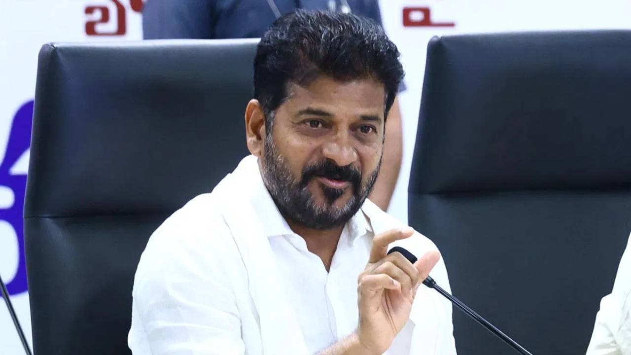 Telangana Govt : తెలంగాణ ప్రభుత్వం కీలక నిర్ణయం.. 48గంటల్లోనే రైతుల అకౌంట్లలో డబ్బులు.. Telangana Govt : తెలంగాణ ప్రభుత్వం కీలక నిర్ణయం.. 48గంటల్లోనే రైతుల అకౌంట్లలో డబ్బులు..