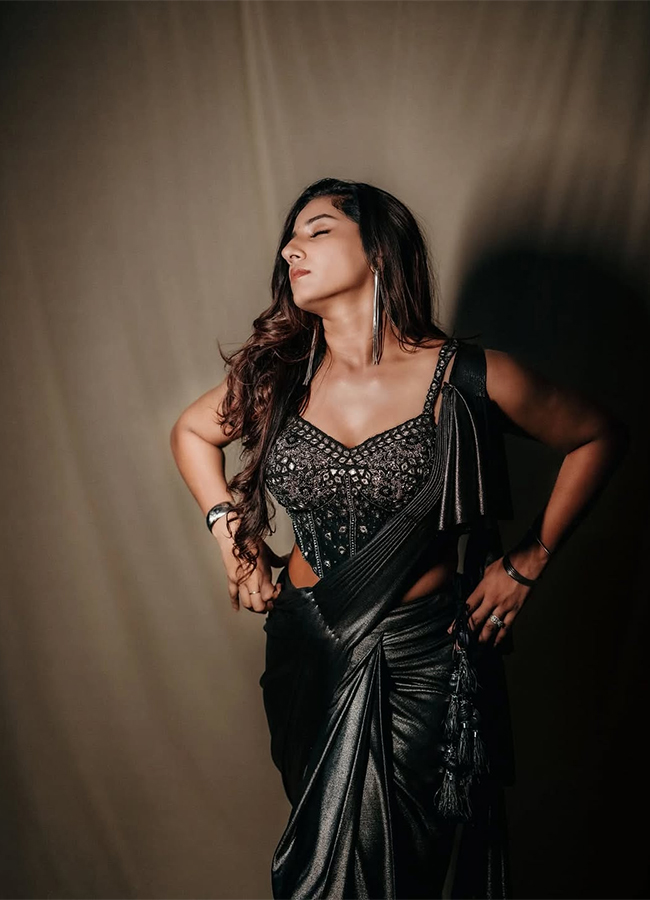Hot anchor Vishnu Priya's latest photoshoot is going viral on social media.