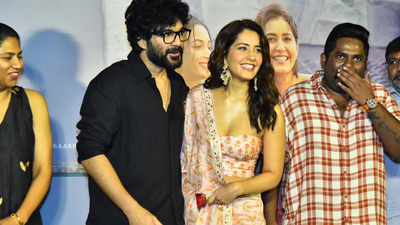 Telusu Kada Movie Trailer Launch Event