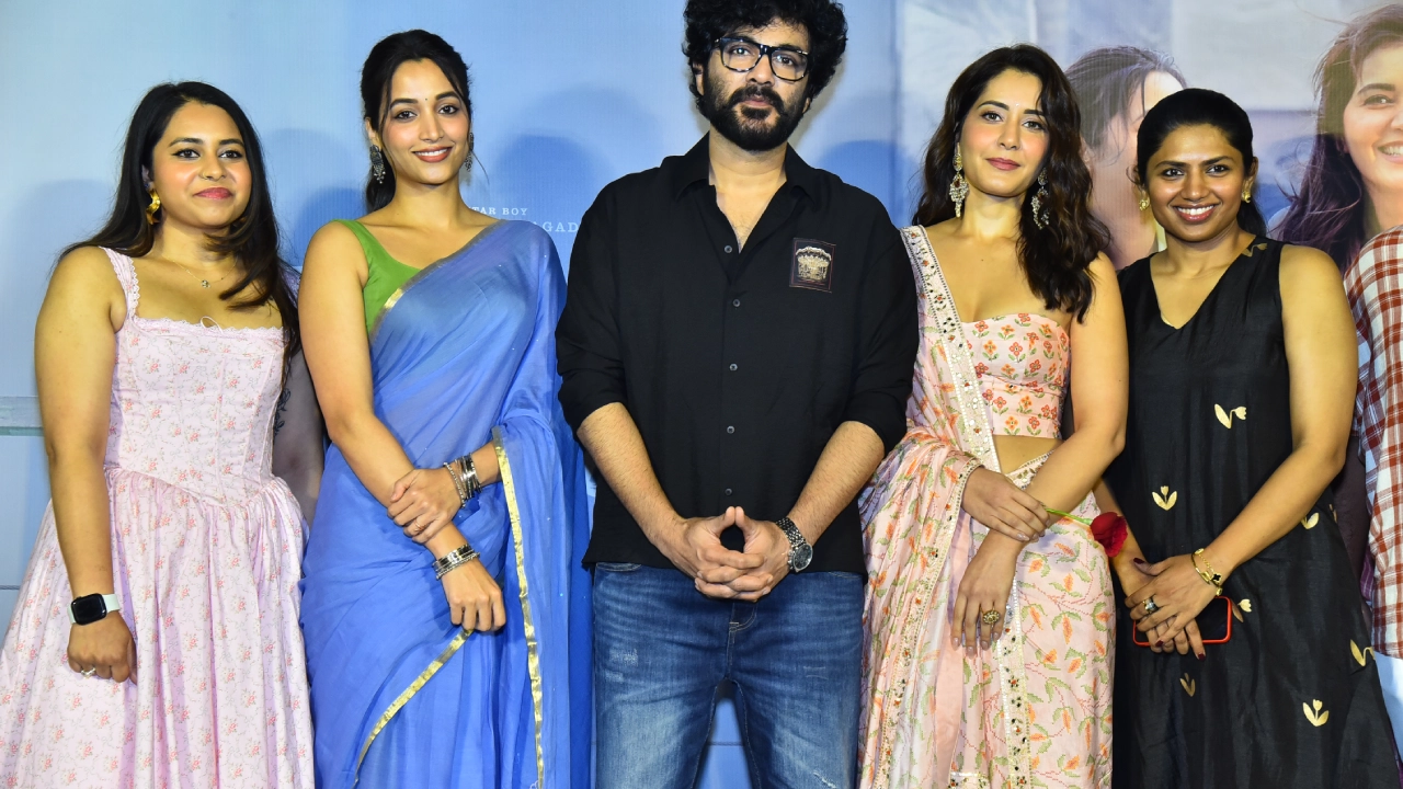Telusu Kada Movie Trailer Launch Event
