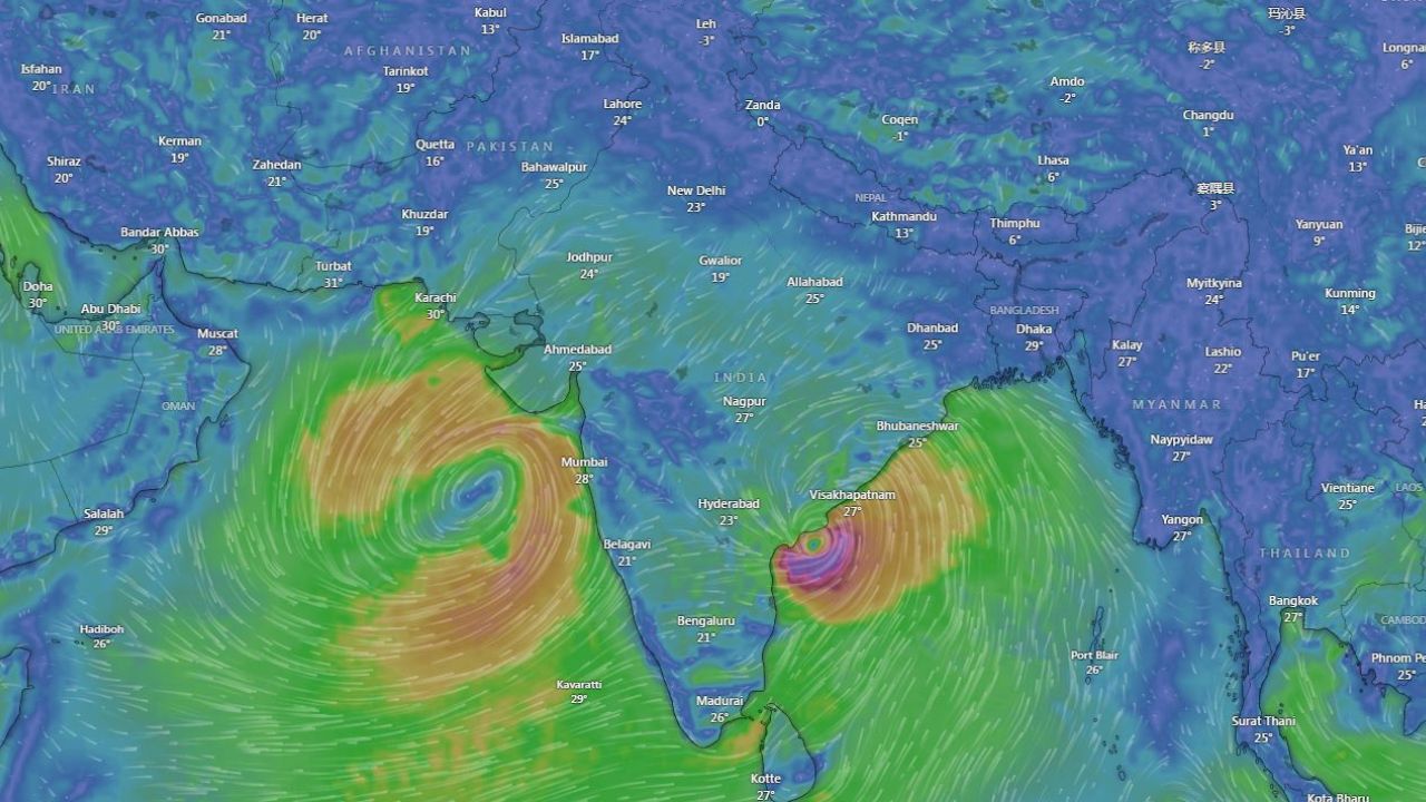 తీరాన్ని తాకిన మొంథా తీవ్ర తుపాన్.. ఇక బీ కేర్ ఫుల్.. అక్కడ దుకాణాలన్నీ మూసివేత తీరాన్ని తాకిన మొంథా తీవ్ర తుపాన్.. ఇక బీ కేర్ ఫుల్.. అక్కడ దుకాణాలన్నీ మూసివేత