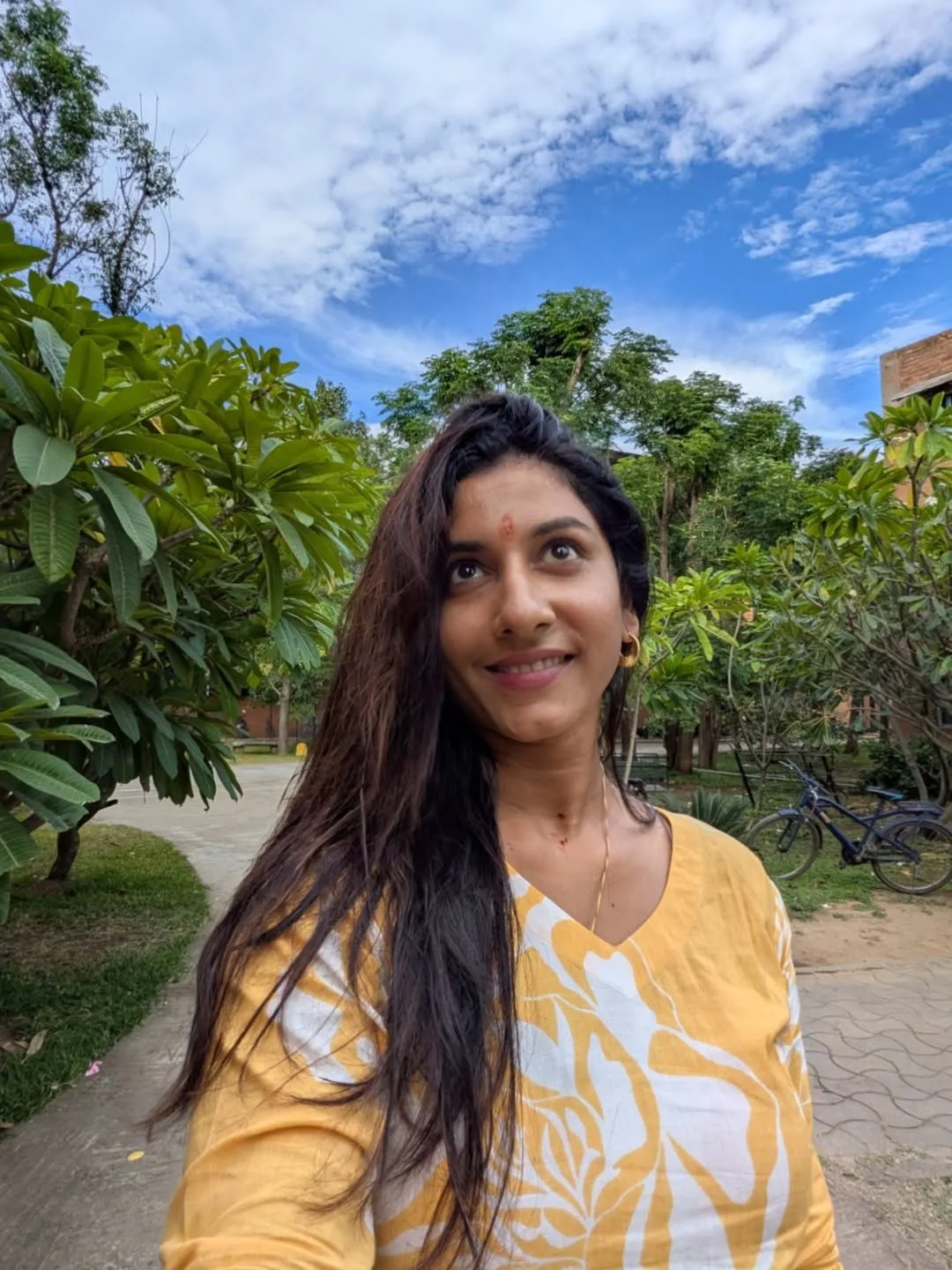 Vishnupriya Bhimeneni Went to Sadhguru Ashram