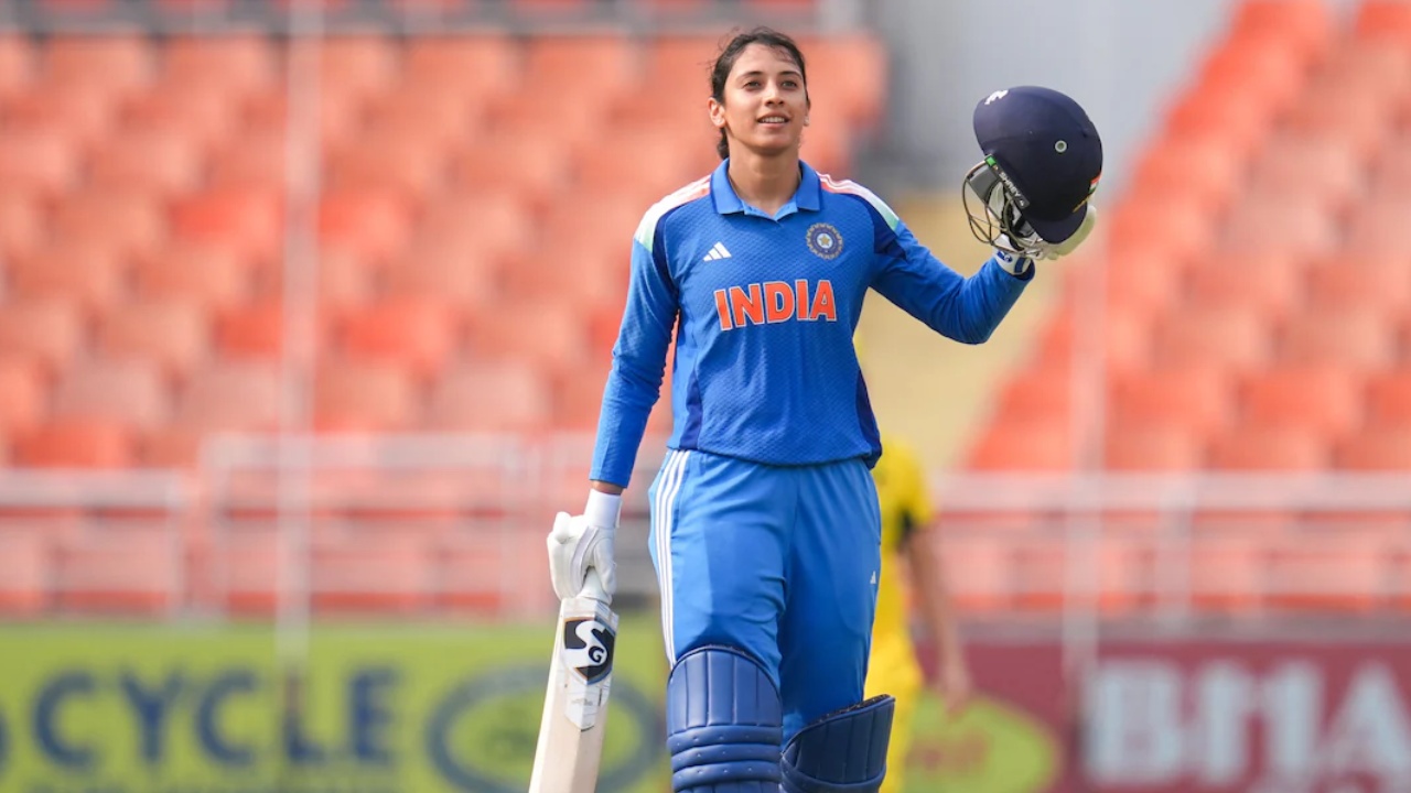 Womens ODI Rankings : కెరీర్ బెస్ట్ రేటింగ్ పాయింట్లు సాధించిన స్మృతి మంధాన‌.. అగ్ర‌స్థానం మ‌రింత ప‌దిలం