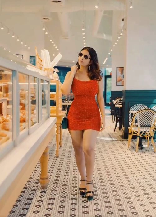 Ananya Nagalla Sizzling Photos in Short Dress