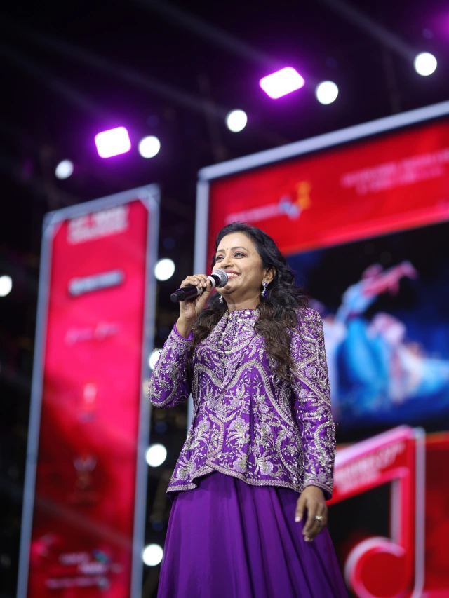 Andhra King Thaluka Musical Live Concert