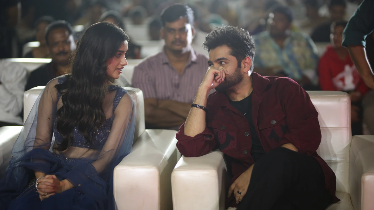 Andhra King Thaluka Musical Live Concert