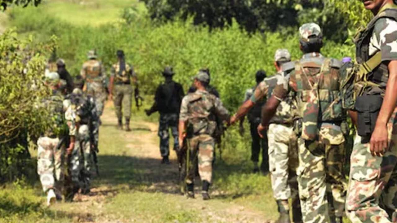 AndhraPradesh : ఏపీలోని ఈ ప్రాంతాల్లో హైఅలర్ట్.. 50మంది మావోయిస్టులు అరెస్ట్… వివరాలు వెల్లడించిన పోలీసు అధికారులు.. భారీగా పోలీసు బలగాలు