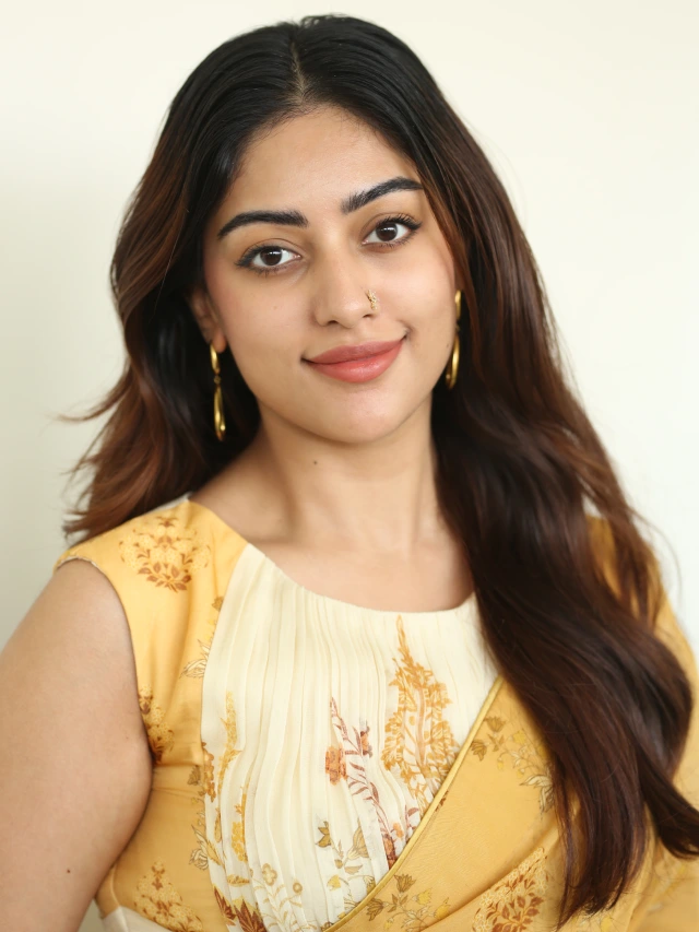 Anu Emmanuel Shines in Saree After The Girlfriend Success