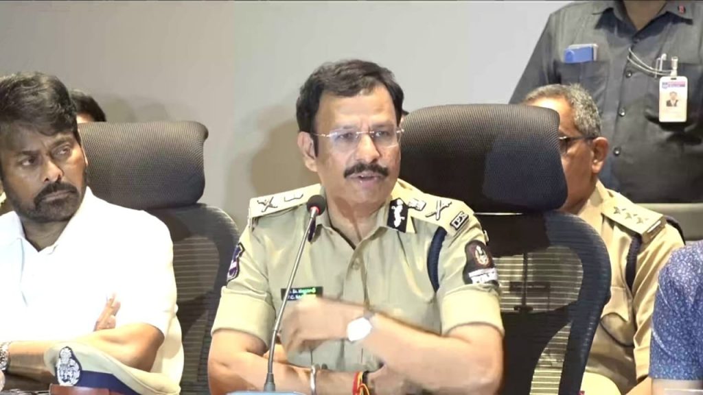 CP Sajjanar reveals shocking things about iBomma manager Immadi Ravi