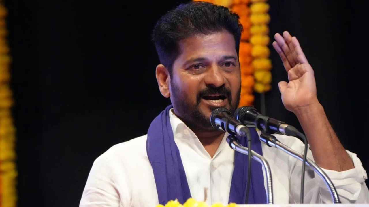 Cm Revanth Reddy: పంచాయతీ ఎన్నికలపై సీఎం రేవంత్ కీలక వ్యాఖ్యలు..