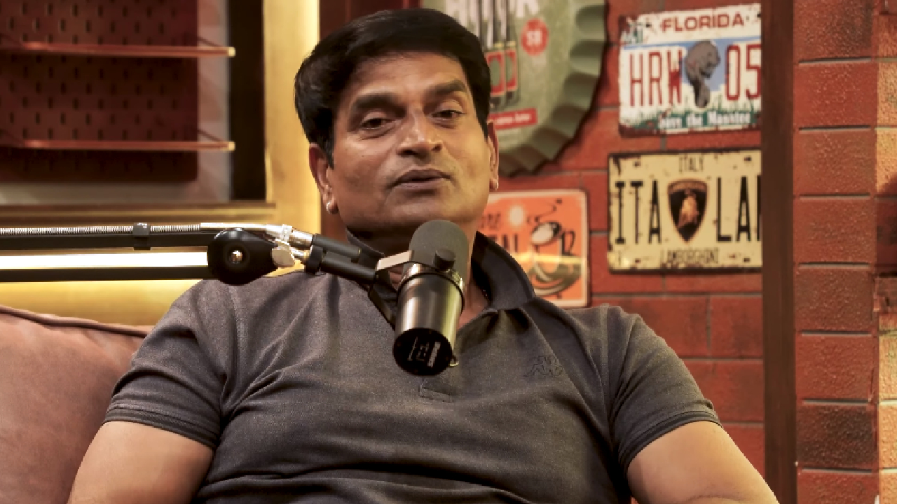 Ravi Babu: అవును సినిమాకి ఏనుగు పోస్టర్.. ఫోన్ చేసి మరీ తిట్టారు.. వాళ్లకు అలా అర్థమయ్యింది..