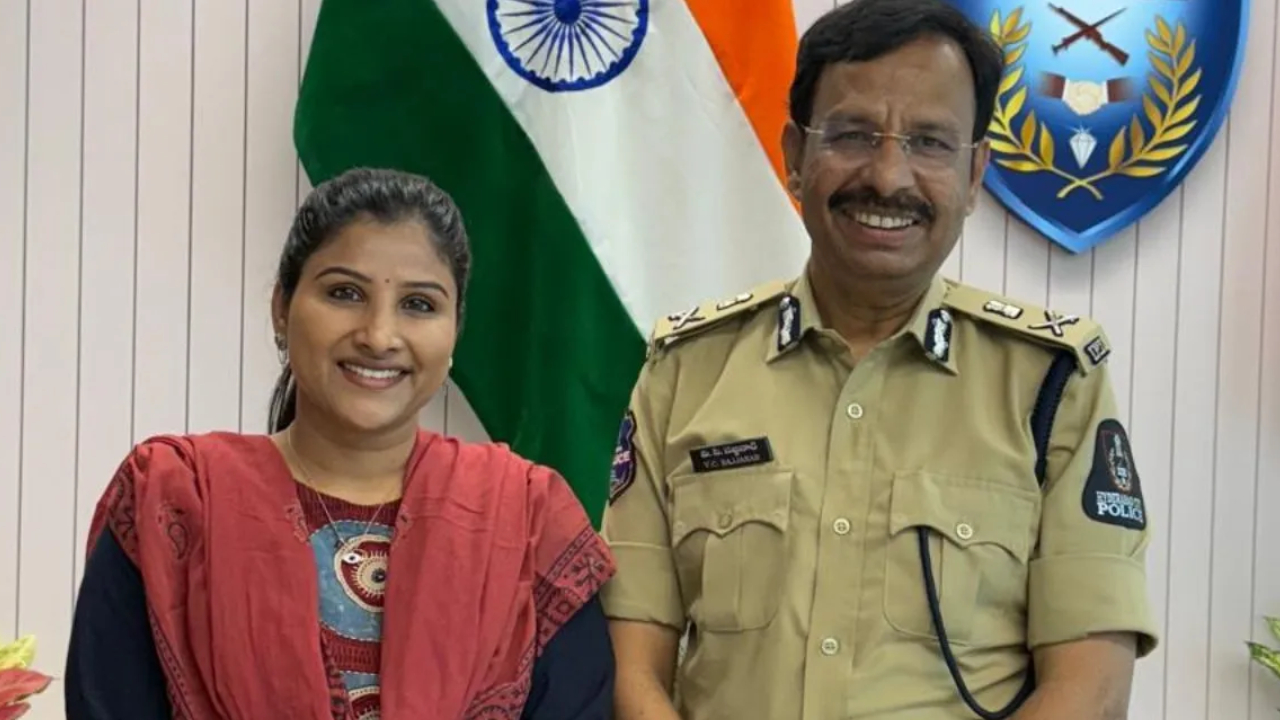 Mangli: ఫోక్ సింగర్ మంగ్లీపై వల్గర్ కామెంట్స్.. ఫిర్యాదు మేరకు వ్యక్తి అరెస్ట్..