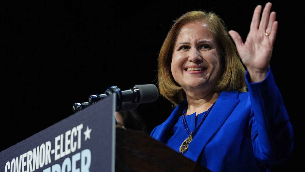 Ghazala Hashmi: వర్జీనియా లెఫ్టినెంట్‌ గవర్నర్‌గా గజాలా హష్మీ గెలుపు.. ఎవరీ గజాలా.. హైదరాబాద్ తో ఉన్న అనుబంధం ఏంటి..