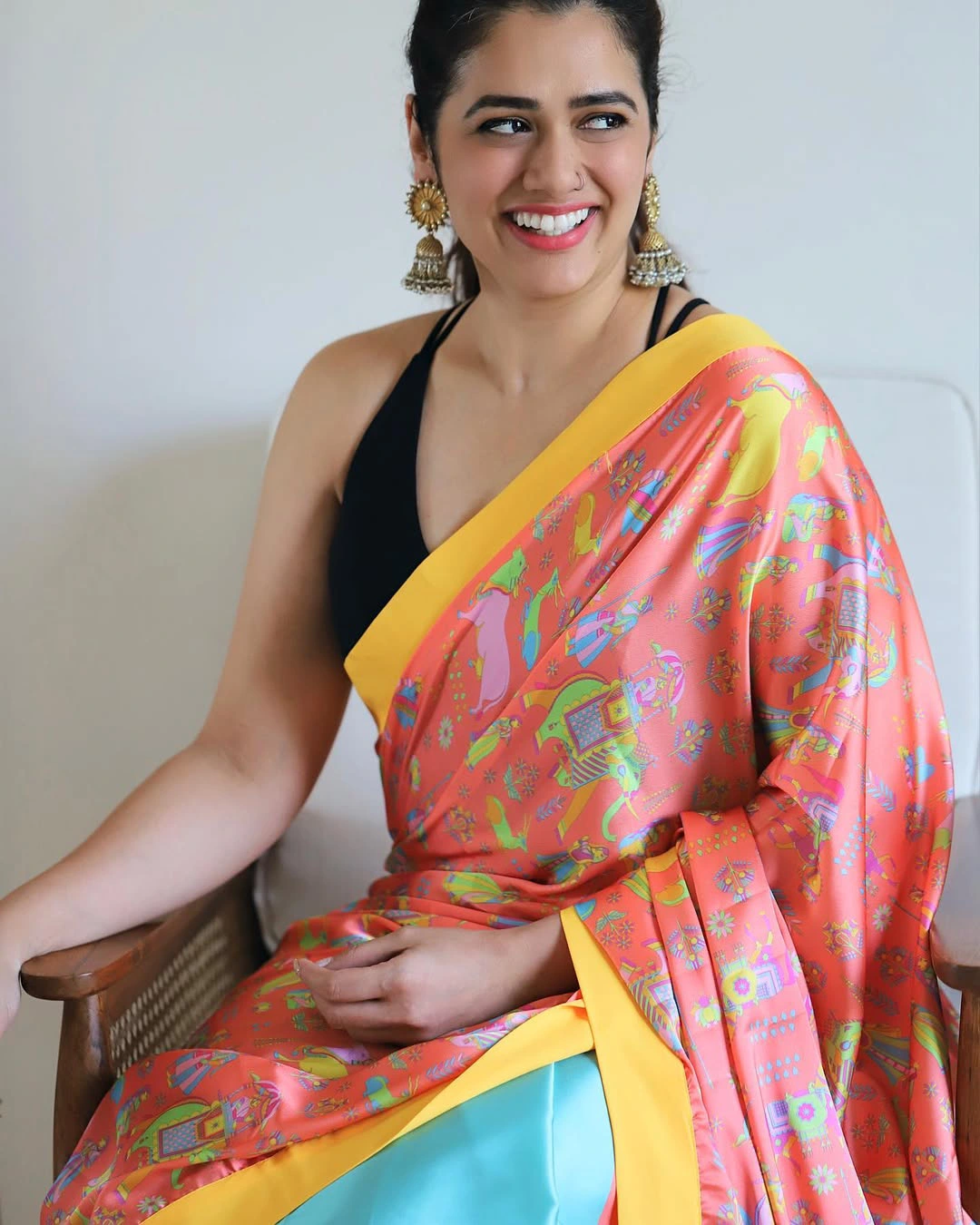 Girija Oak Godbole Latest Social Media Sensation Marathi Actress Photos