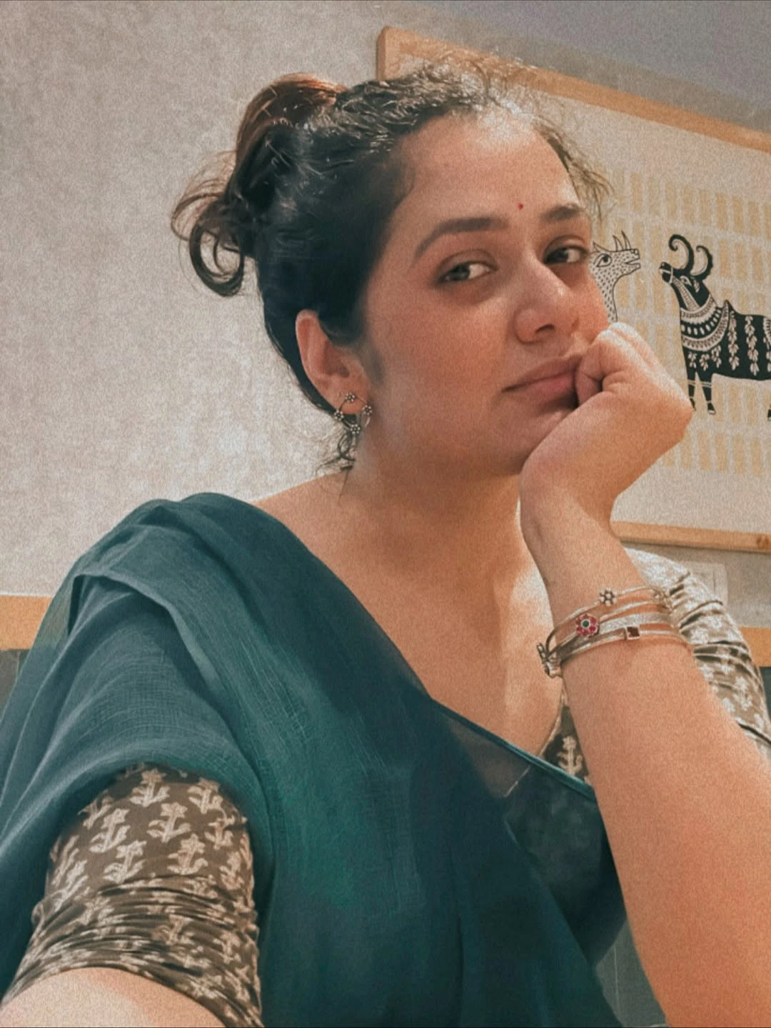 Girija Oak Godbole Latest Social Media Sensation Marathi Actress Photos