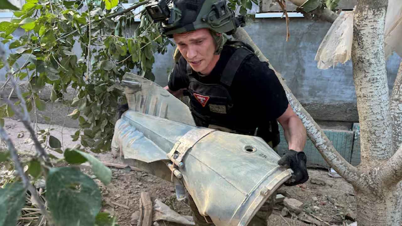 Glide Bombs: లక్ష గ్లైడ్ బాంబుల తయారీకి రష్యా ప్లాన్? యుక్రెయిన్ సంచలన ఆరోపణలు..