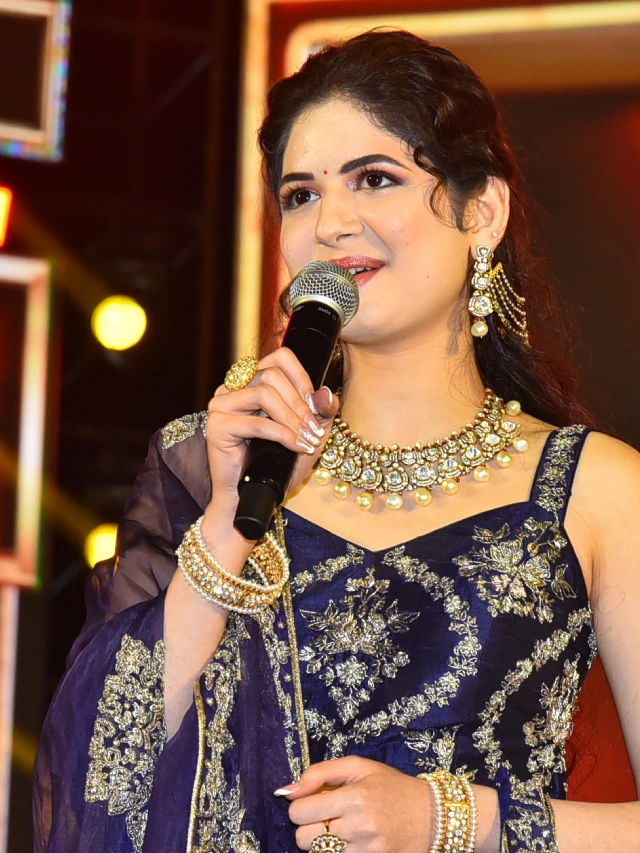 Harshaali Malhotra Stunning Looks in Akhanda 2 Thandavam Pre Release Event