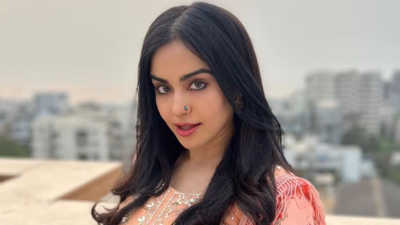 Adah Sharma: వాళ్ళు చంపేస్తాం అన్నారు.. వీళ్ళు కాపాడుతూ వచ్చారు.. అదా శర్మ షాకింగ్ కామెంట్స్