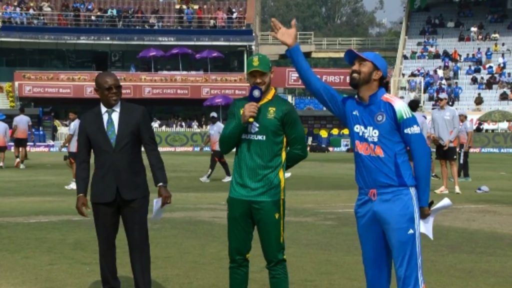 IND vs SA 1st ODI South Africa opt to bowl no place for Rishabh Pant