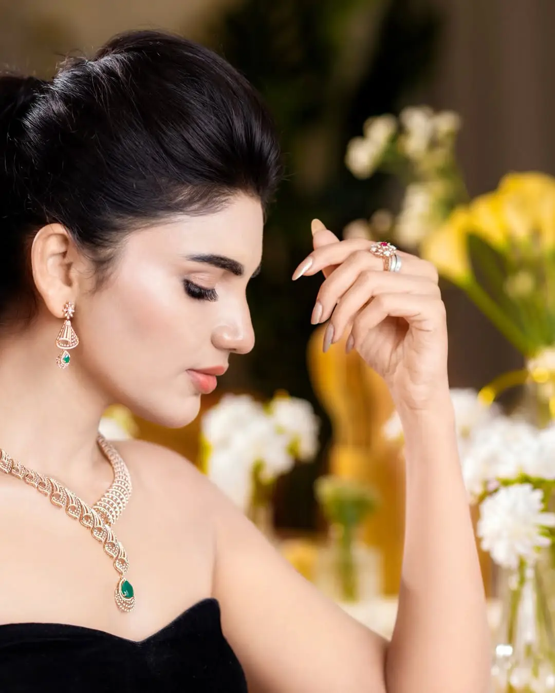 Jabardast Varsha Latest Glamour Show Photos (1)