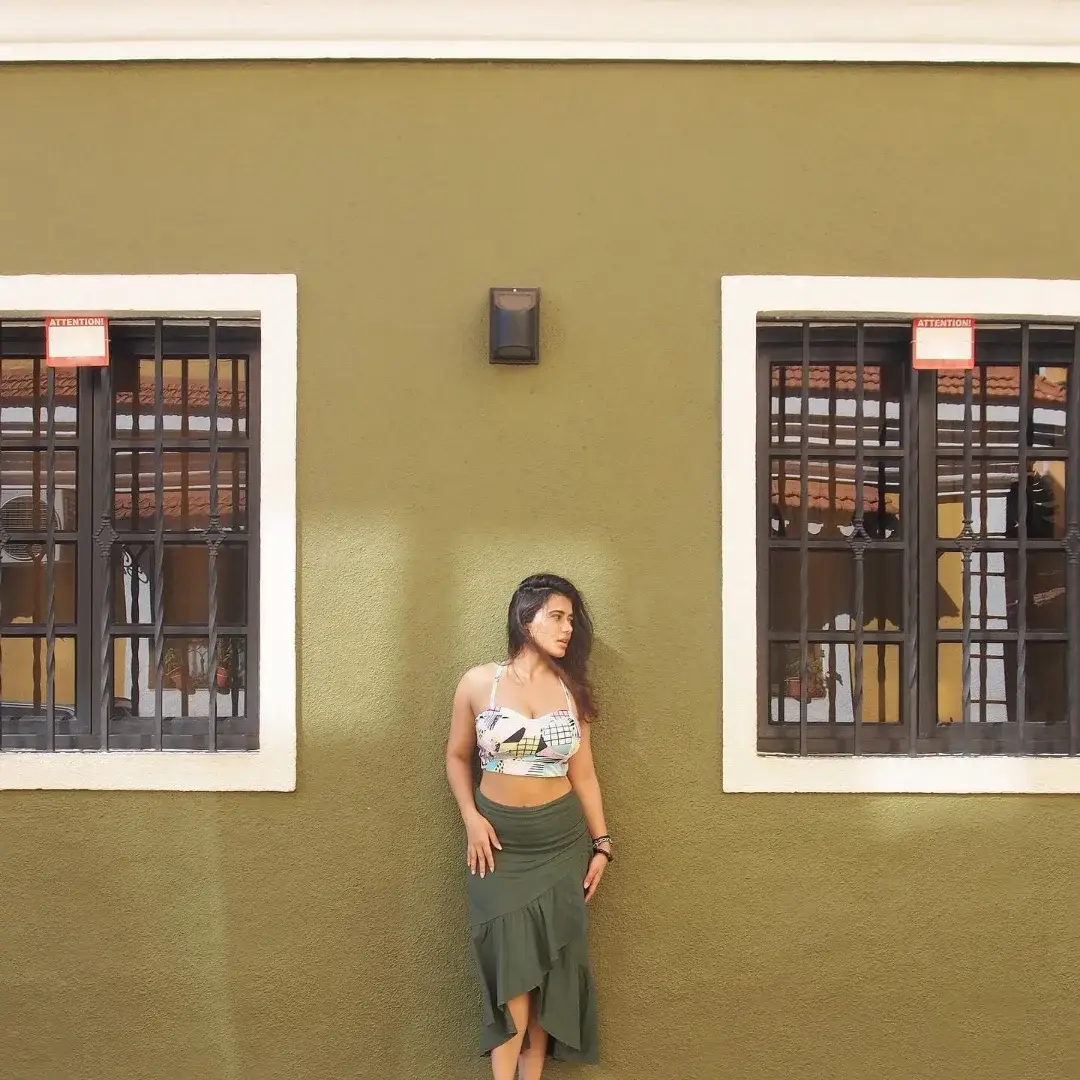 Ketika Sharma latest glamorous photoshoot goes viral on social media (1)