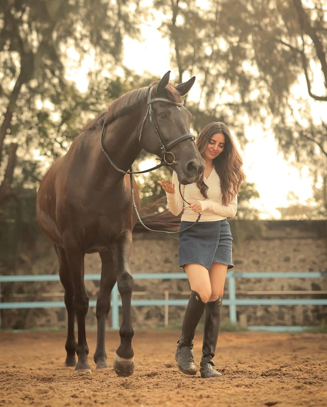 Kushitha Kallapu Dazzling Poses with Horse