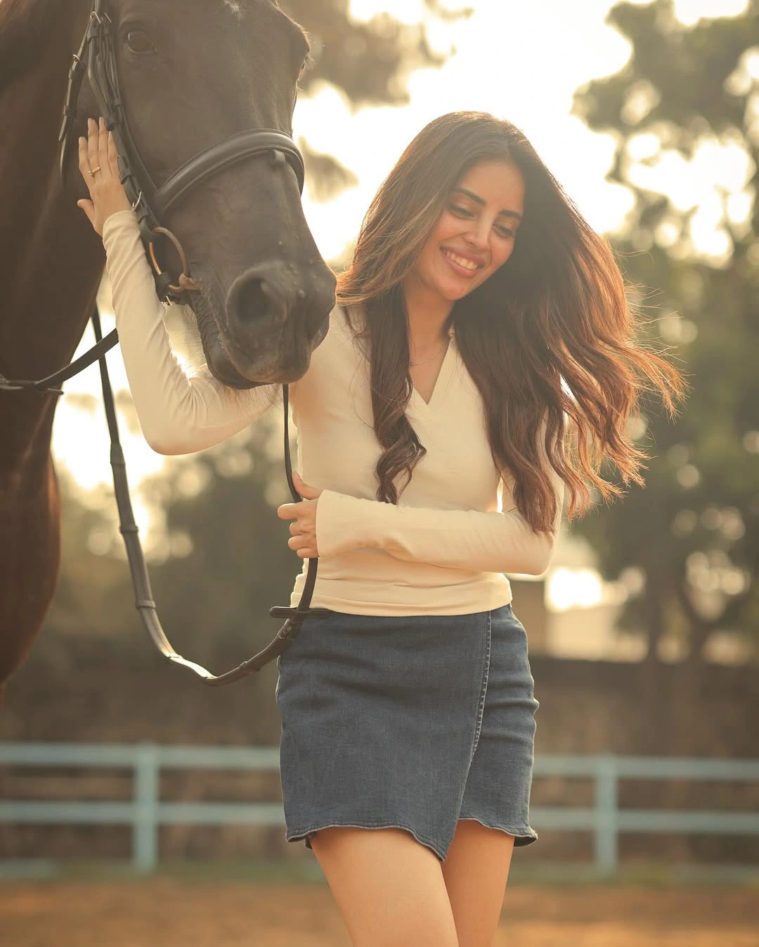 Kushitha Kallapu Dazzling Poses with Horse