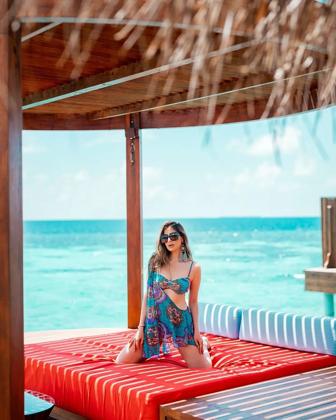 Lakshmi Rai flaunts her beauty in a swimsuit (1)