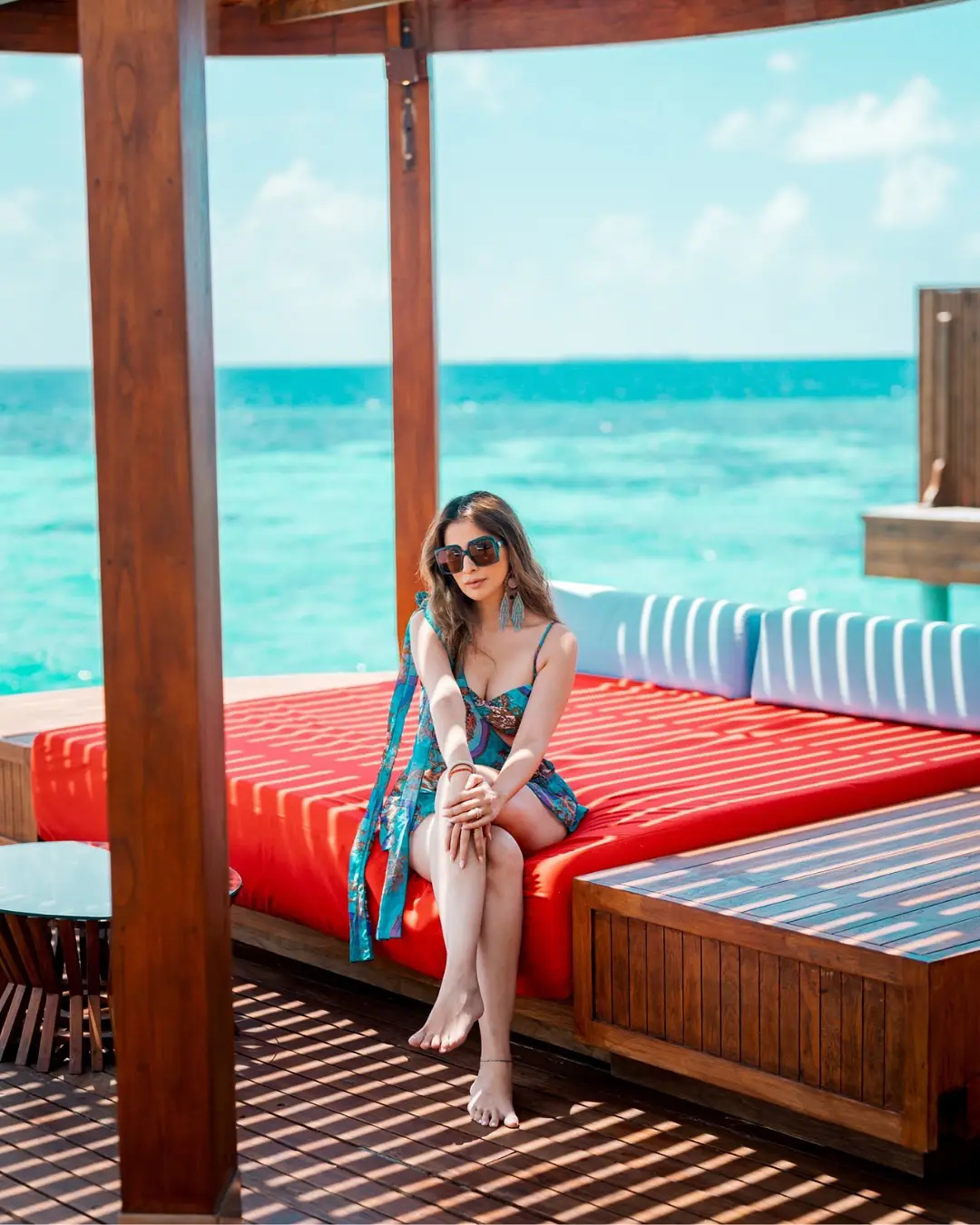 Lakshmi Rai flaunts her beauty in a swimsuit (1)