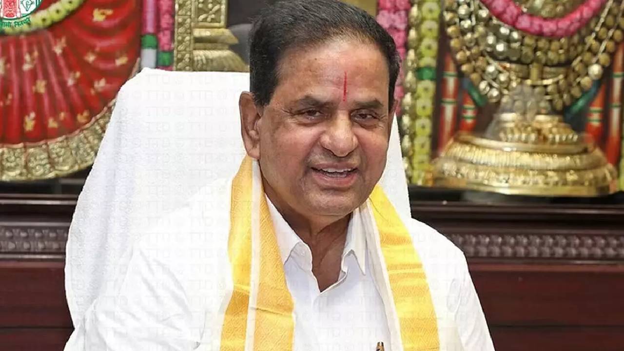 వచ్చేనెల 30 నుంచి పది రోజుల పాటు వైకుంఠద్వార దర్శనాలు: టీటీడీ ఛైర్మన్‌ 