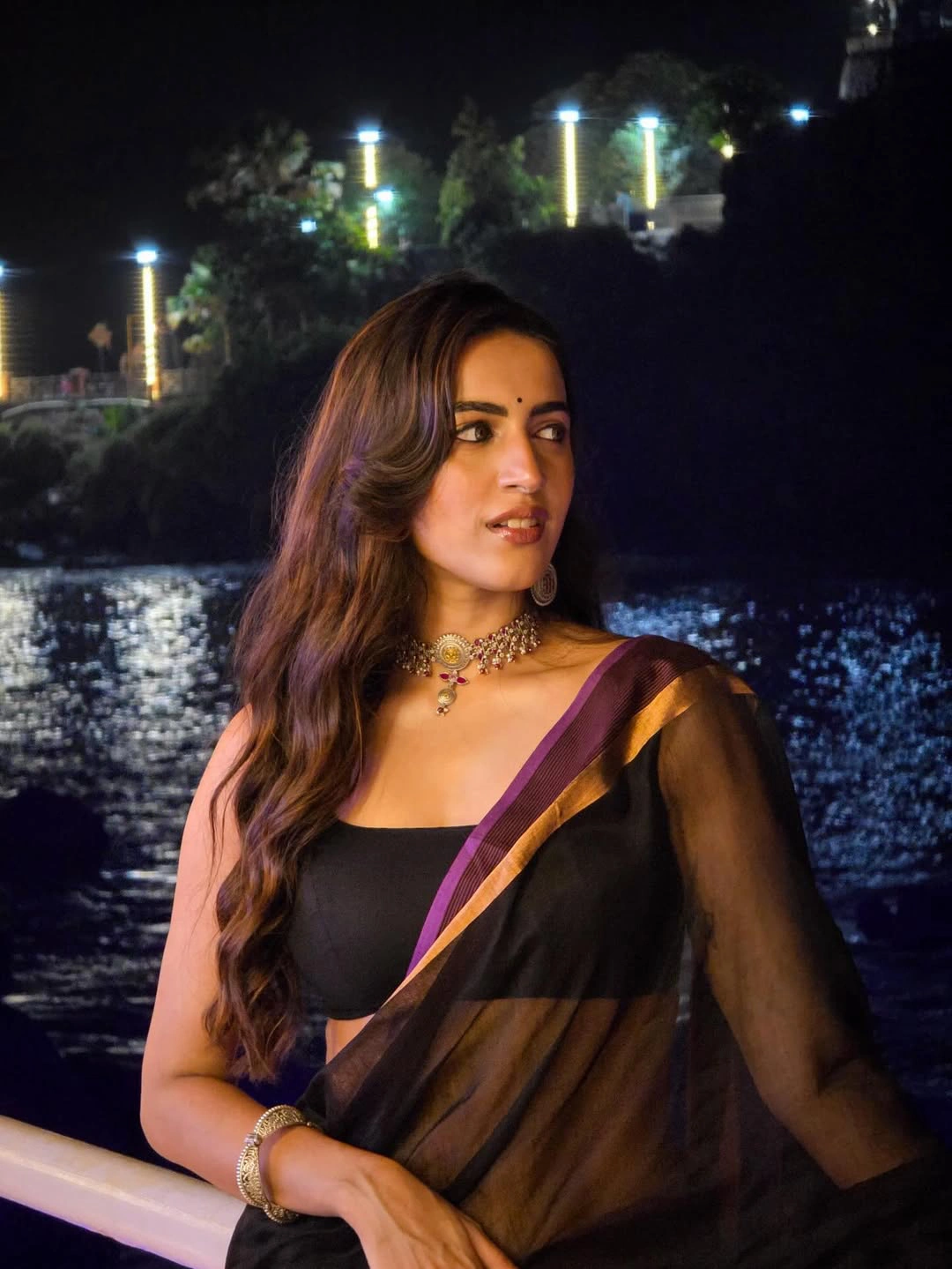 Niharika Konidela Stunning Looks in Saree