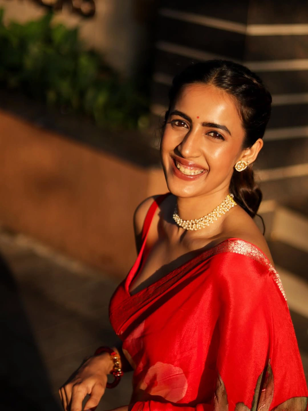 Niharika Konidela Stylish Looks in Saree